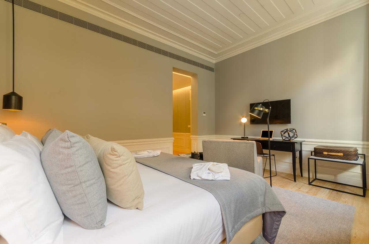 Premium Double or Twin Room City View